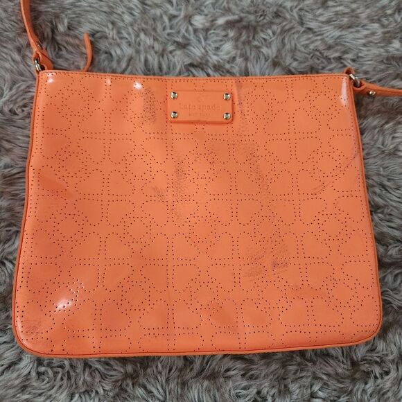 Kate Spade Darby Metro Spade Laser Cut Crossbody Bag Orange - Picture 2 of 14